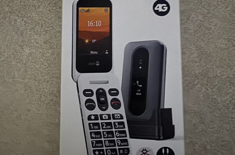 Handy Doro L30 in der orginal Verpackung - Front